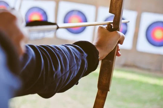 adult archery.jpeg
