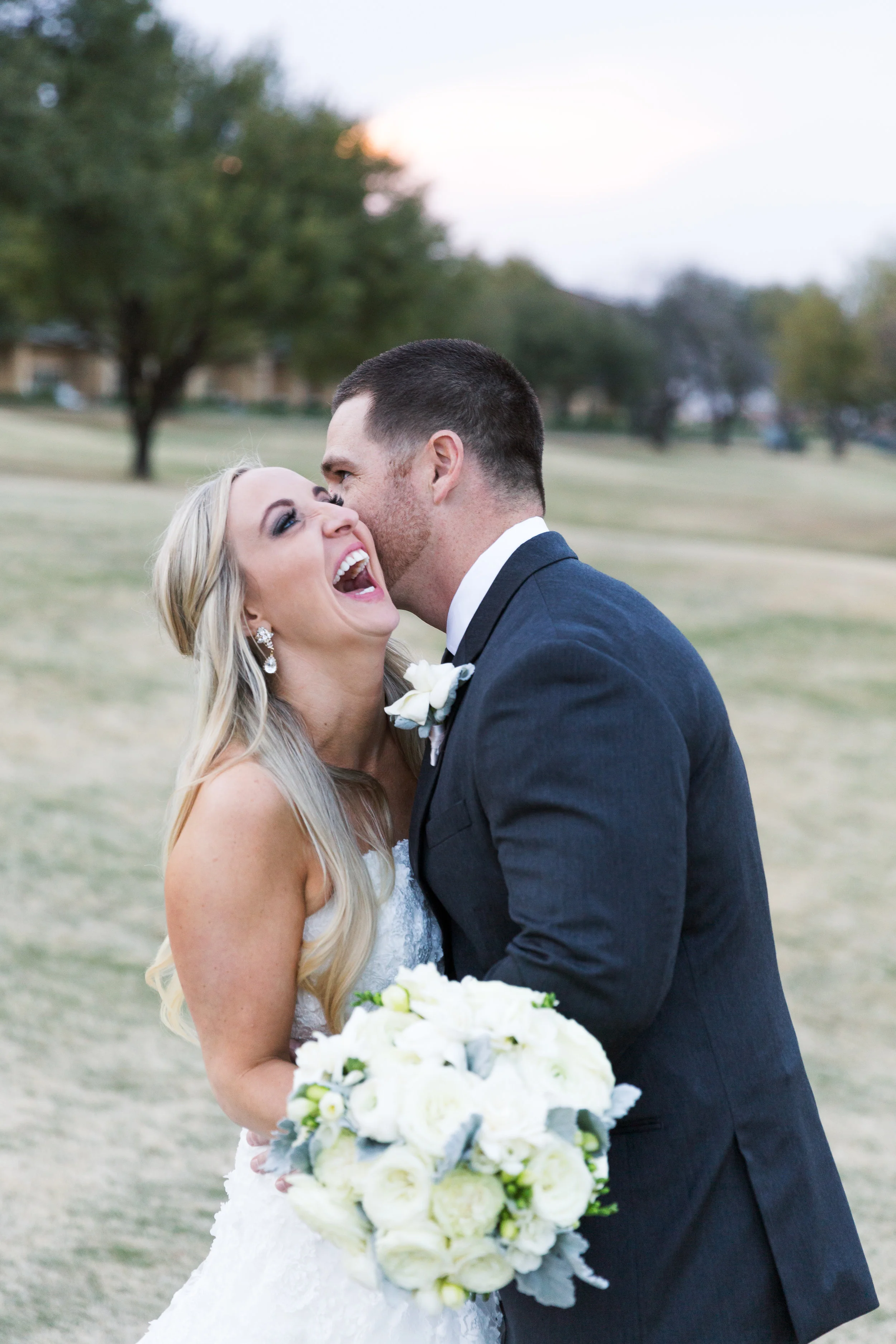 Caroline&Jeff_Preview-17-.jpg