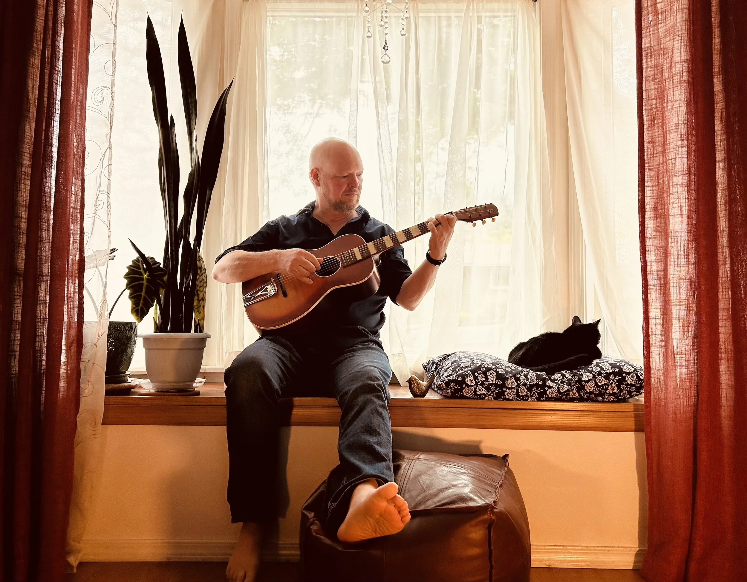 rob 2025 album cover.jpg