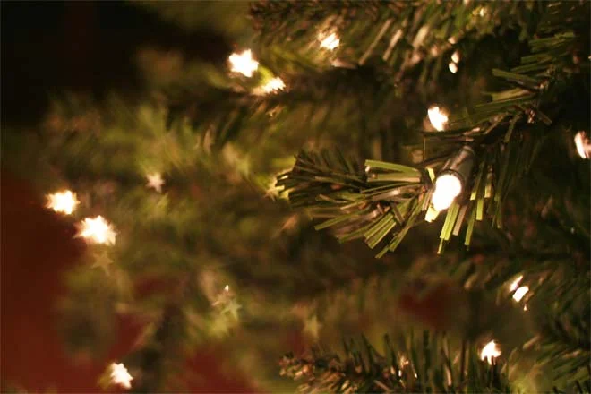 artificial-christmas-tree--1.jpg