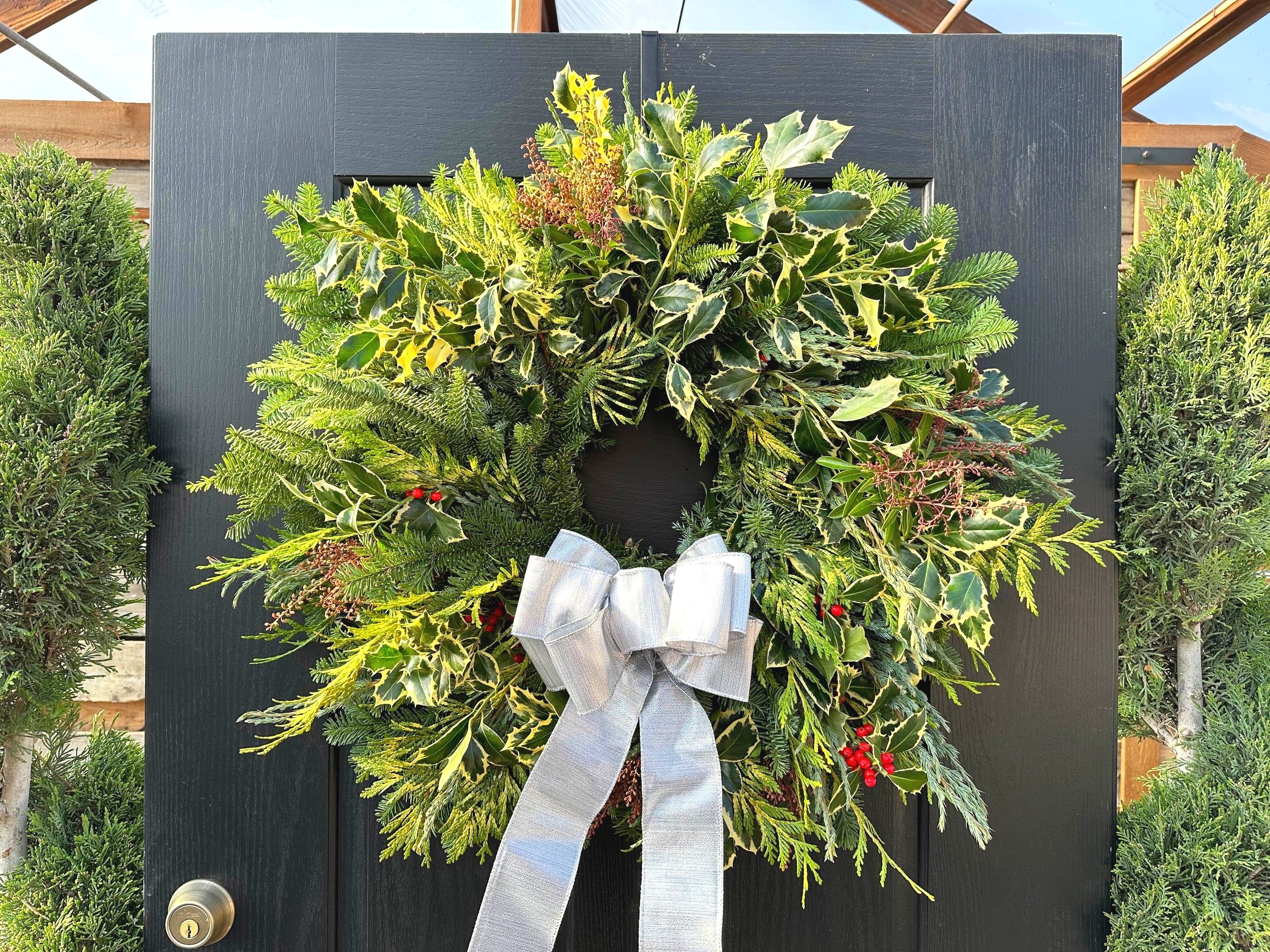 Wreath+%235+with+silver+bow3.jpg