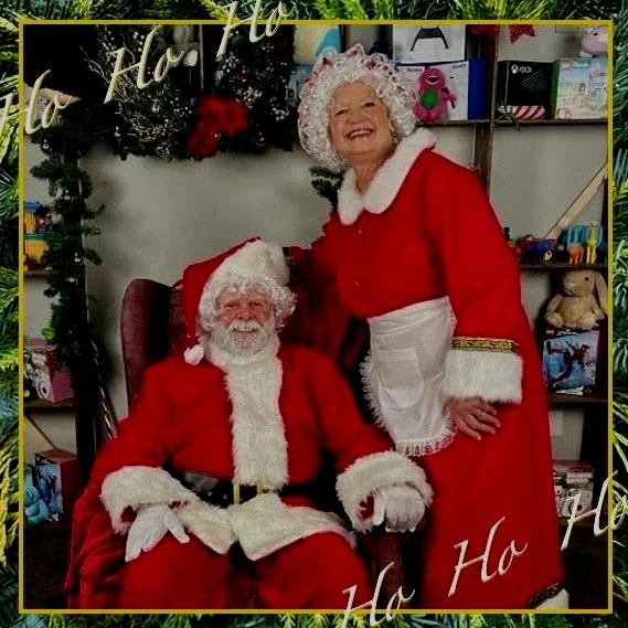 Santa is coming to Sunnyside!