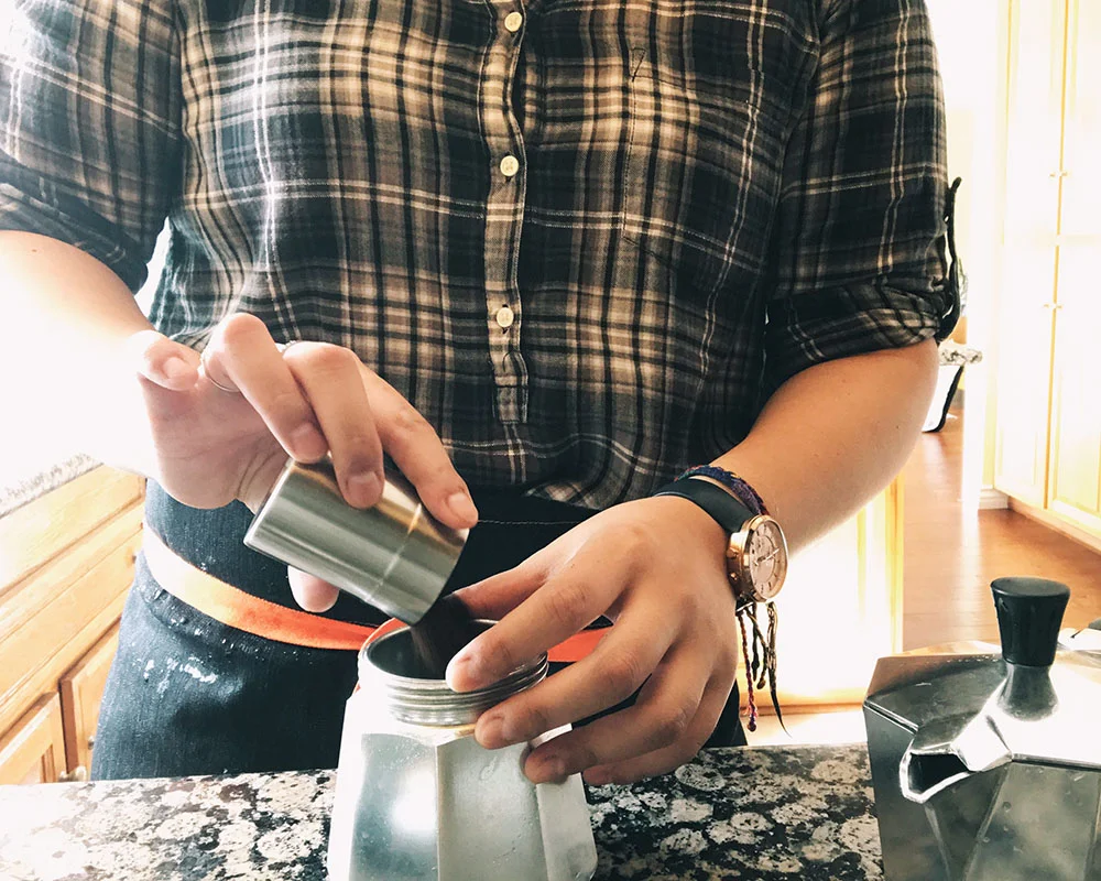 self-coffee-bialetti-03.jpg