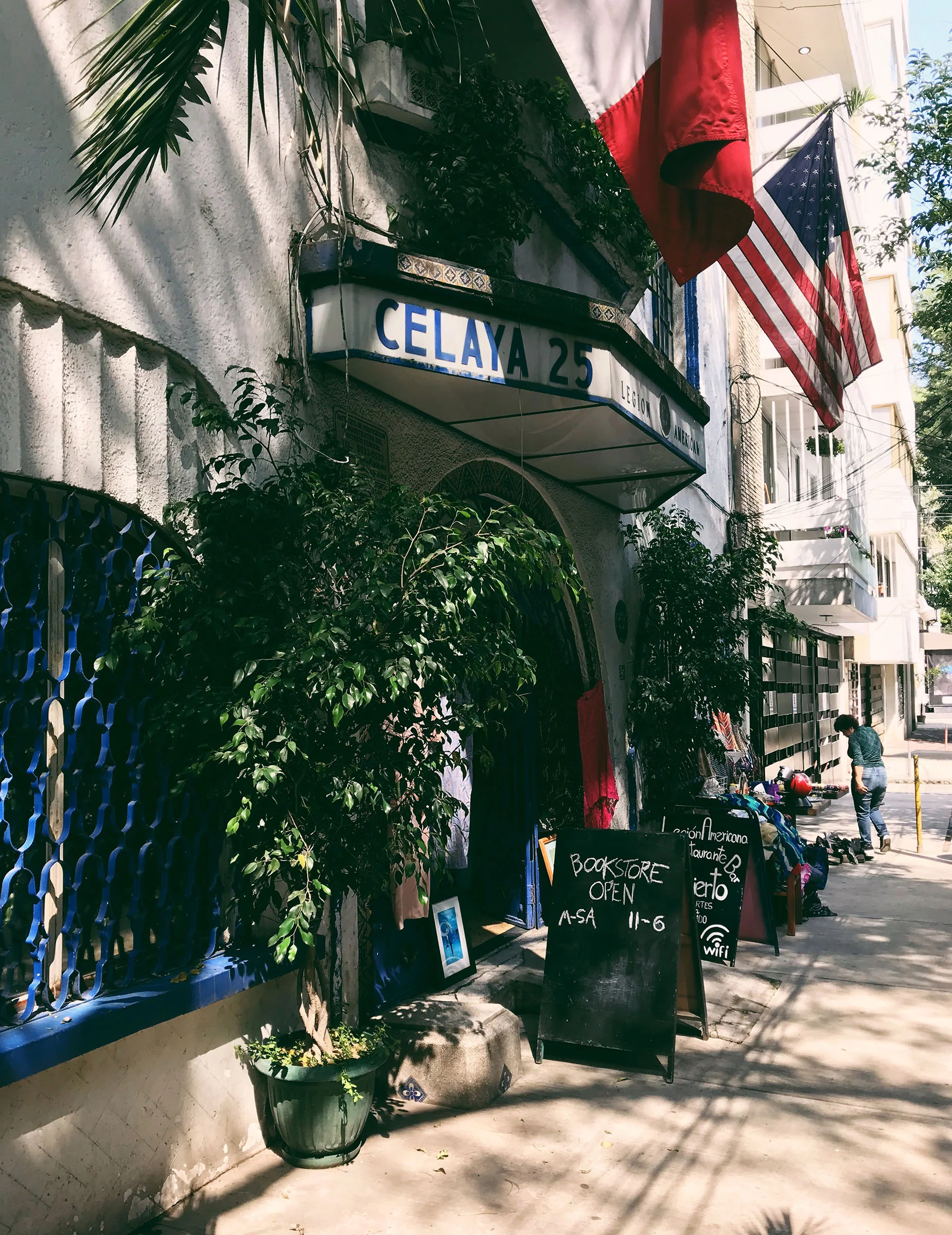 cdmx-02-bookstore.jpg
