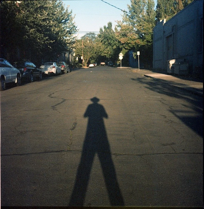 I can pull off a cowboy hat sometimes. I like to walk around in a flannel shirt and a ten gallon hat and a camera attached to my hip. All I'm missing is the horse. Evidently my cool factor only goes to 8 and not to 11. 
.
#colorfilm #selfportrait #po