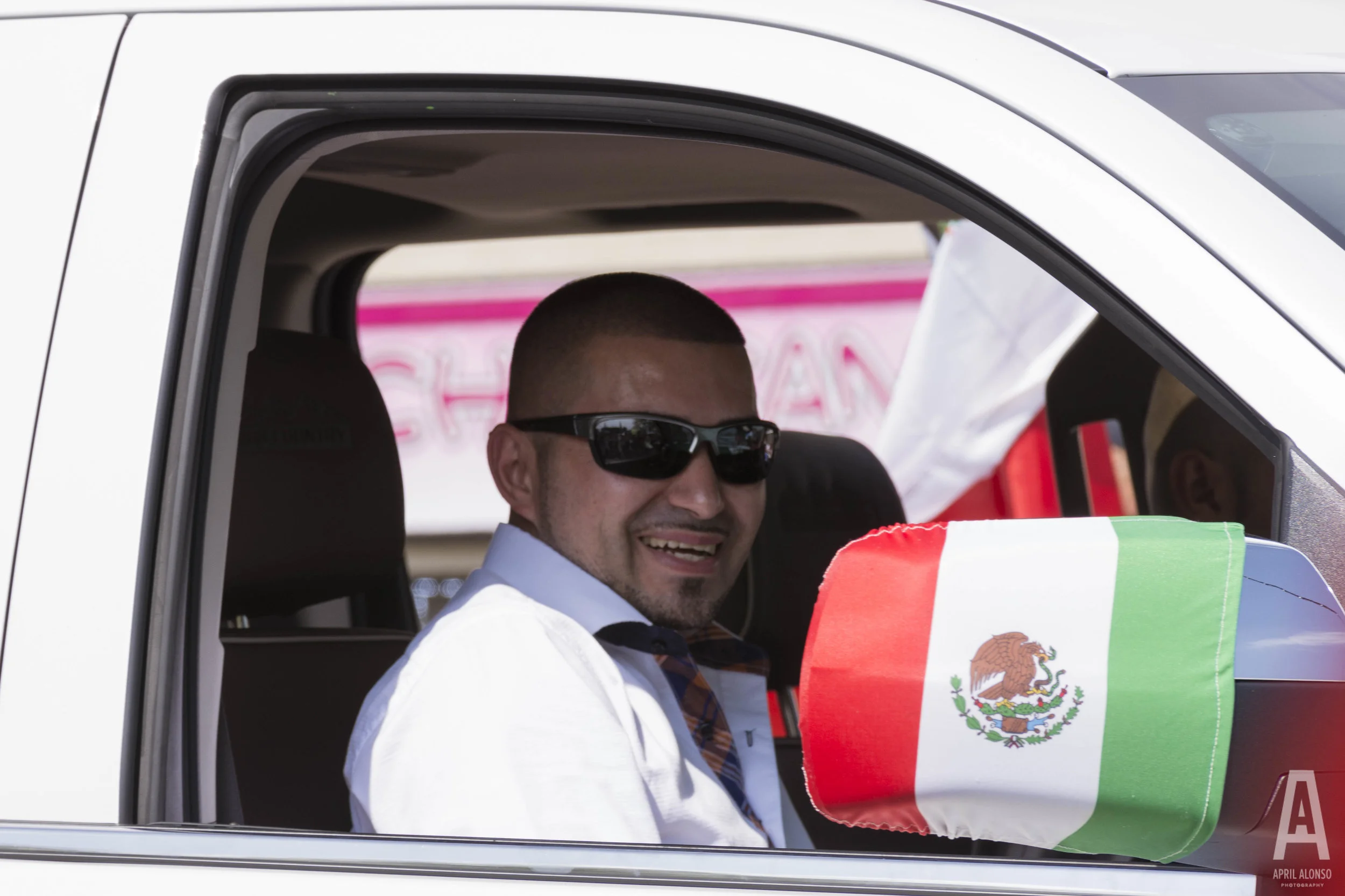 0917_MexInd_Parade_17.jpg