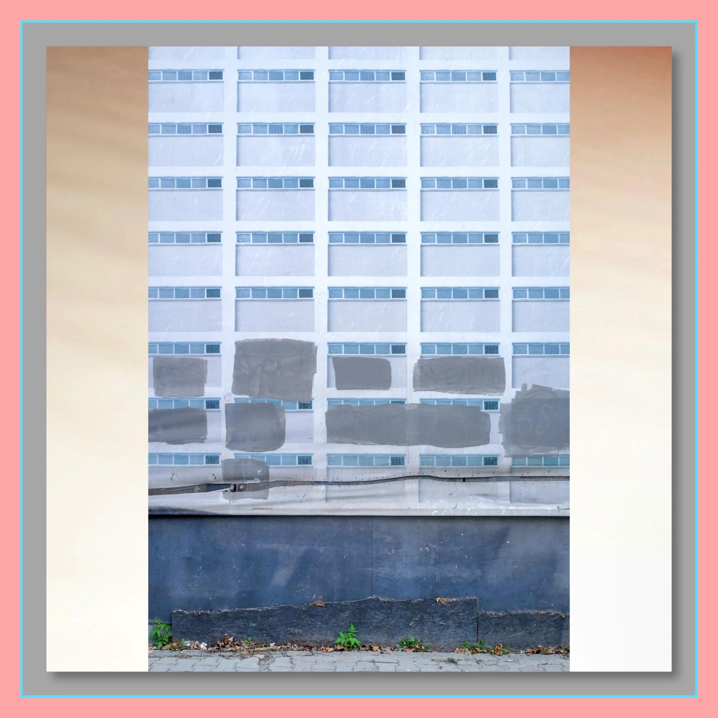   Istanbul  (2020), oil on canvas, 51 x 51 cm 