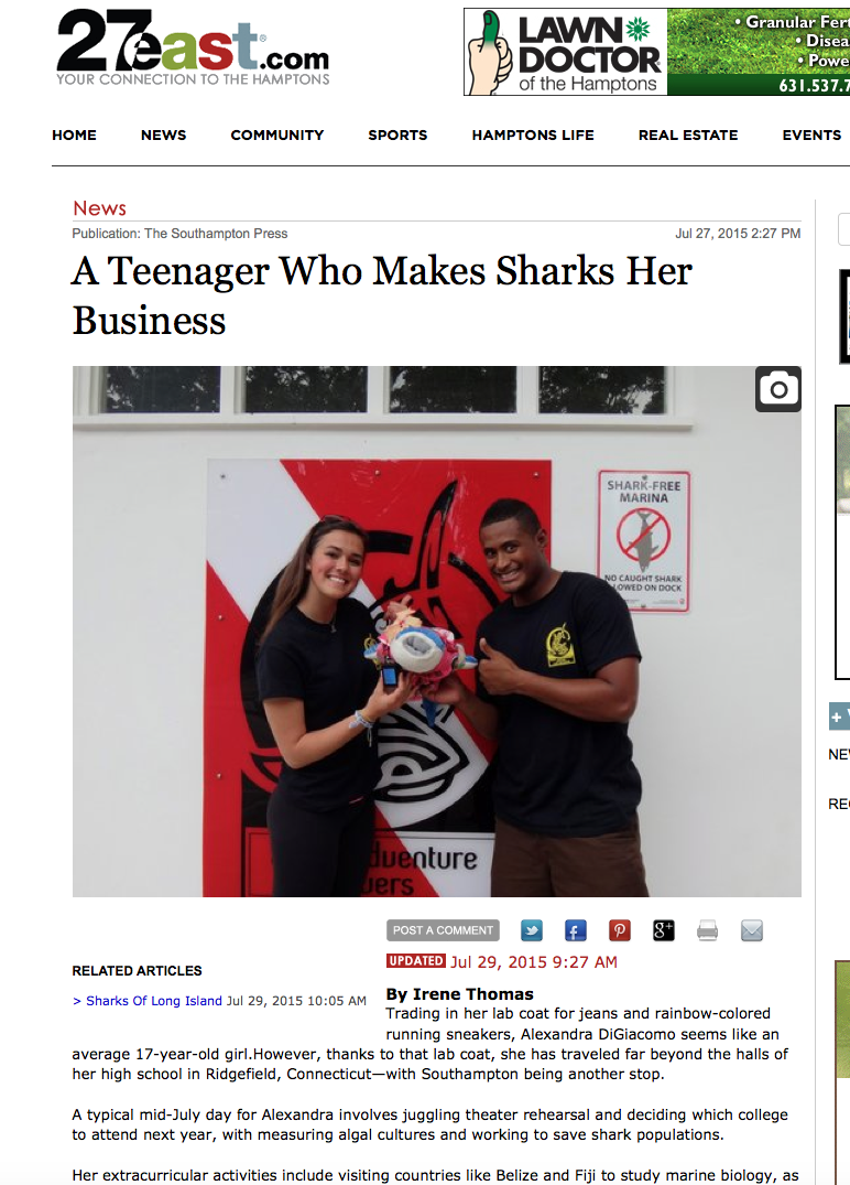 Alexandra-DiGiacomo-Shark-diver-fiji.png