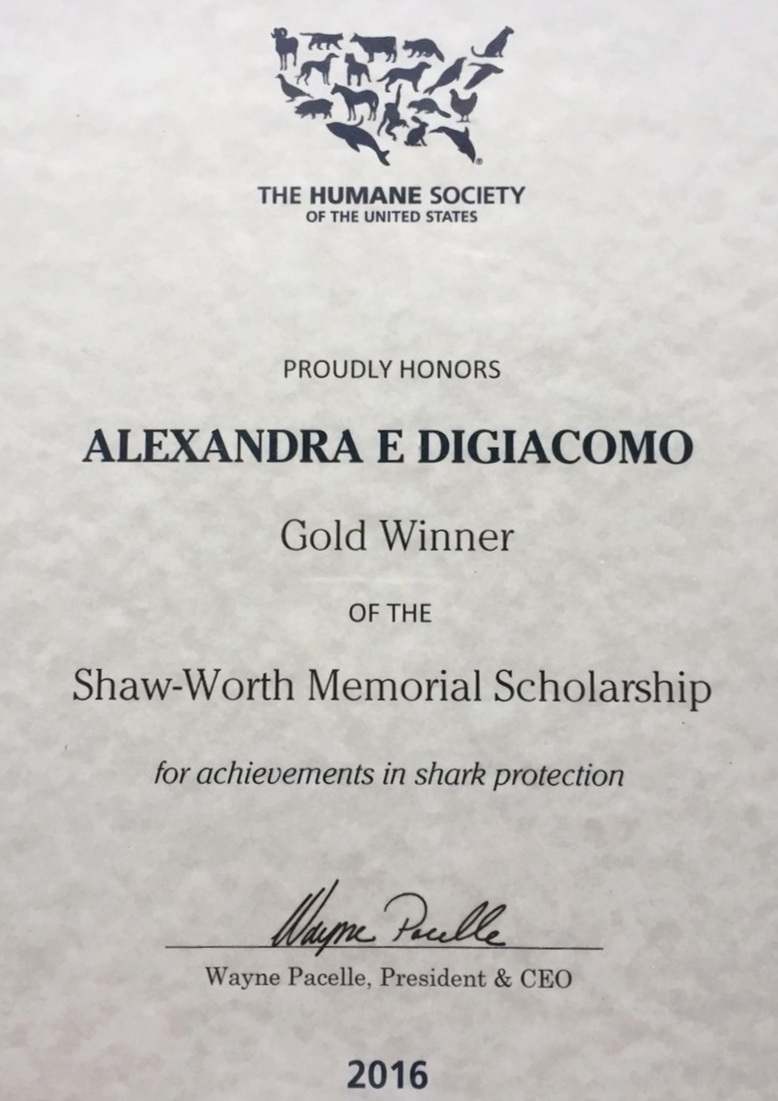 Alexandra-DiGiacomo-Humane-Society-Award.jpg