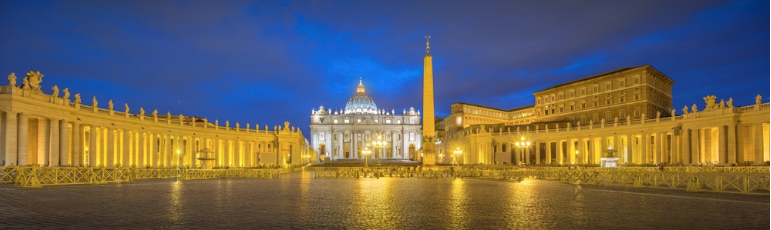 Piazza San Pietro Shutterstock 200341553.png