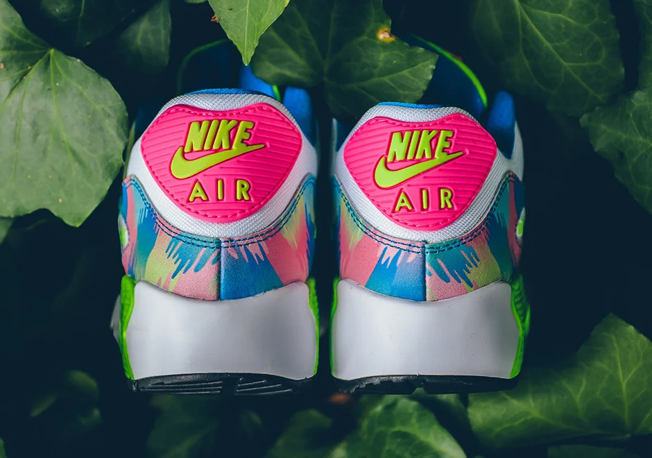 nike-air-max-90-gs-photo-blue-electric-green-pink-blast-03.jpg