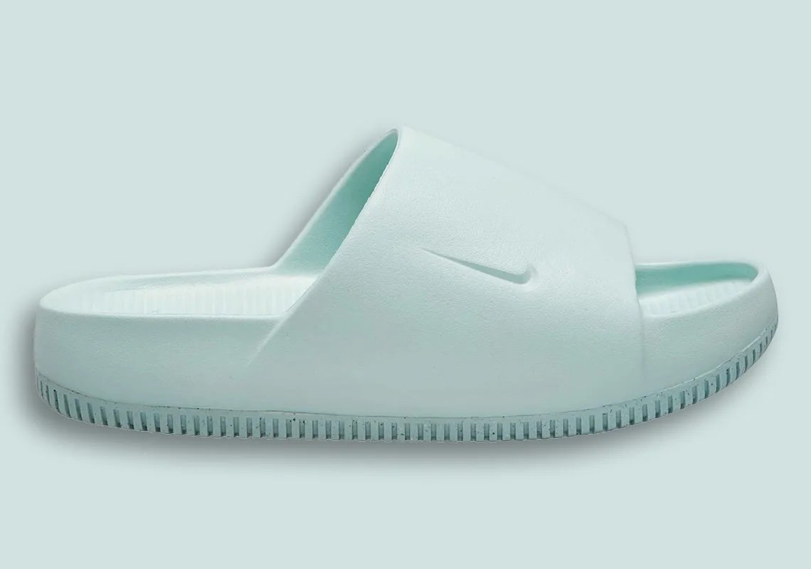 nike-calm-slide-DX4816-300.jpeg