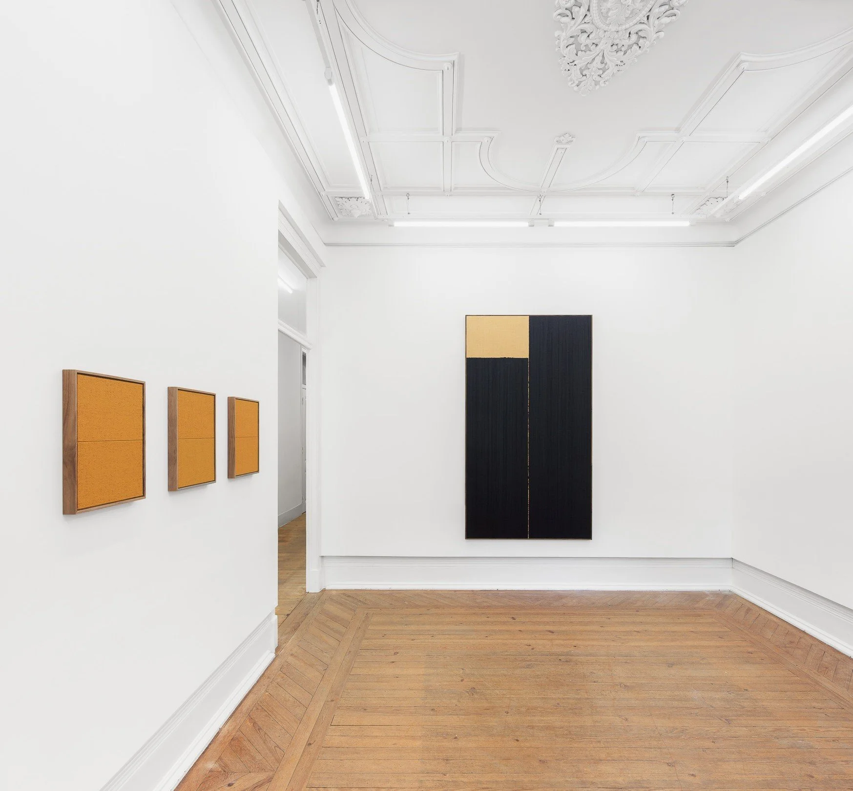 Johnny Abrahams | Honey in the hay, hail in the heather | Encounter