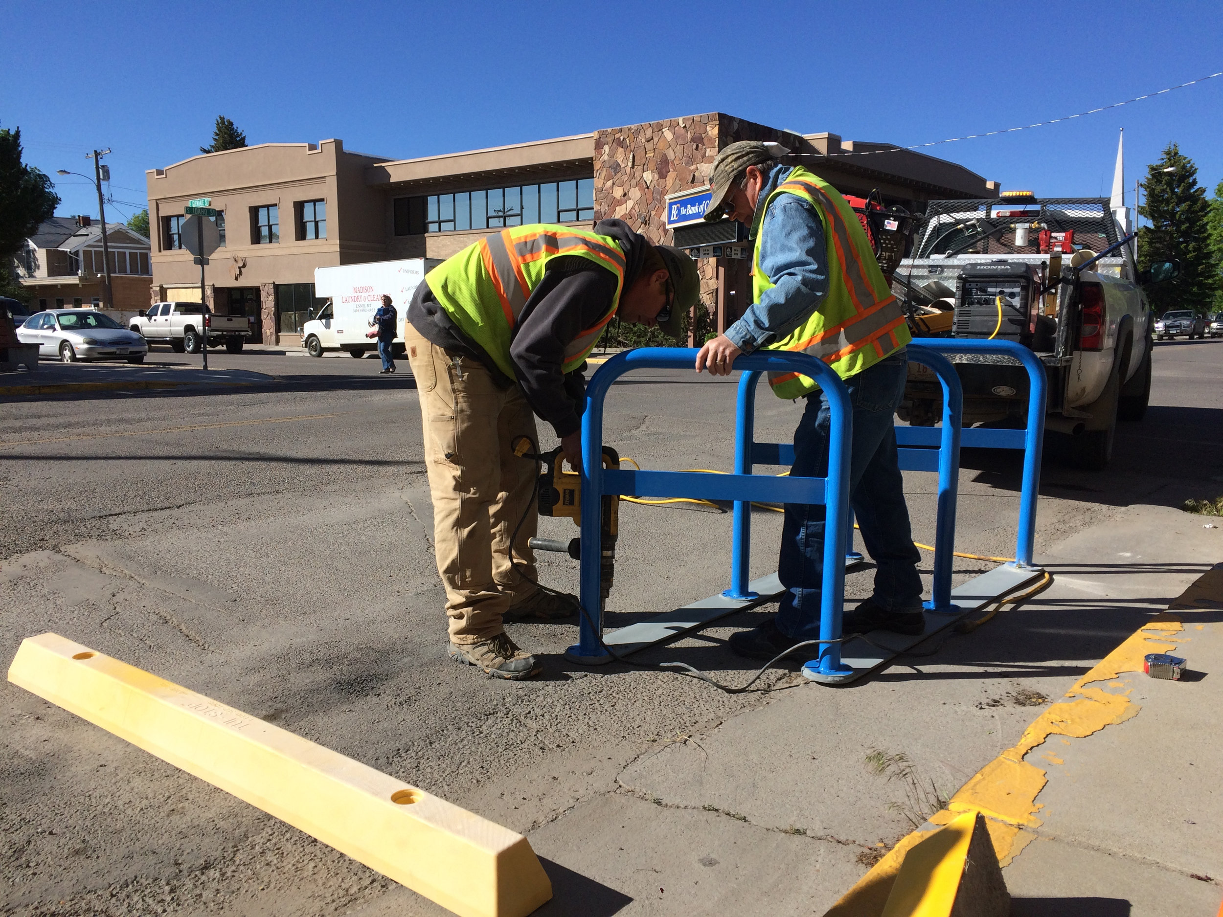 Installing On-Street Racks 