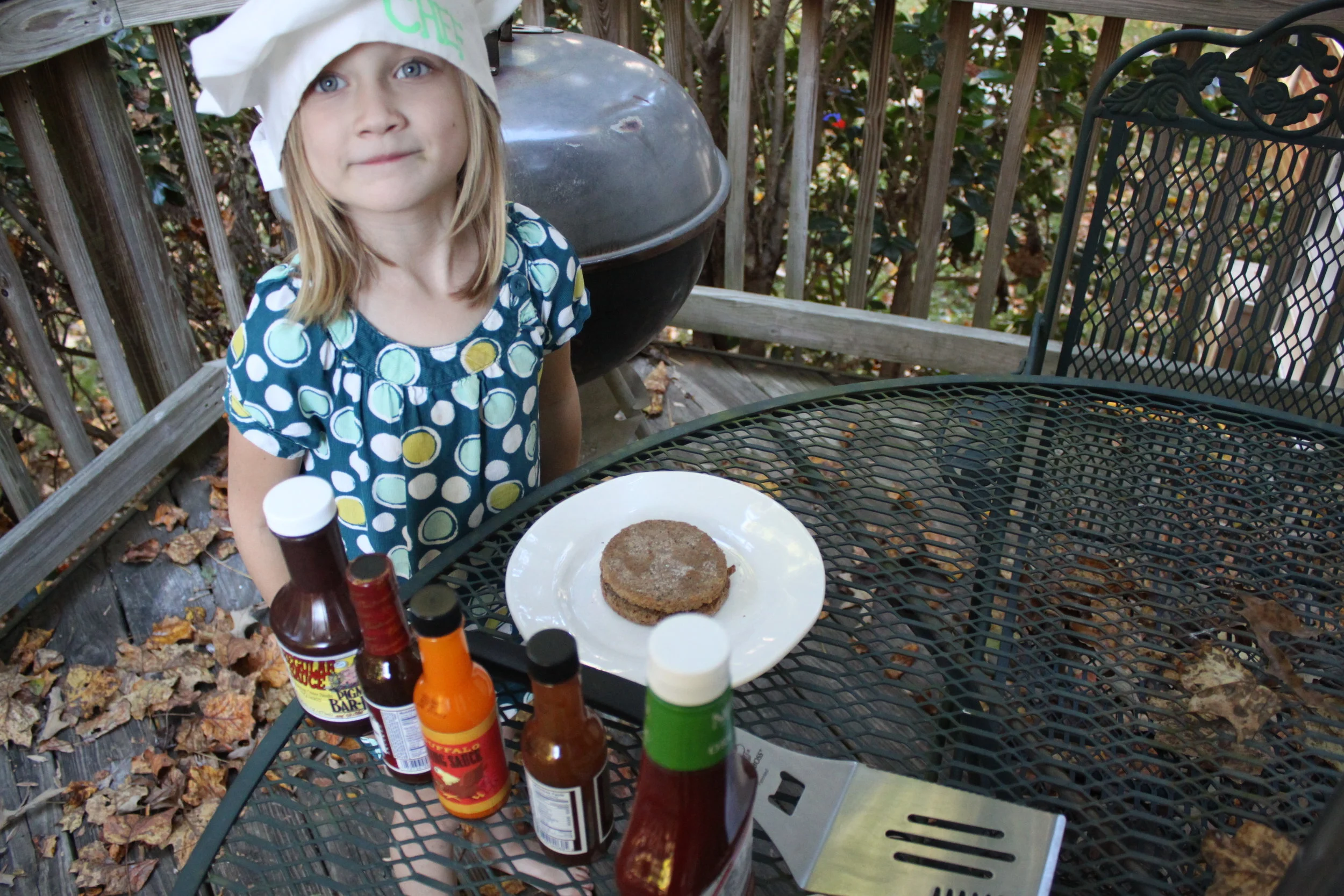 Do women “do good” better than men?