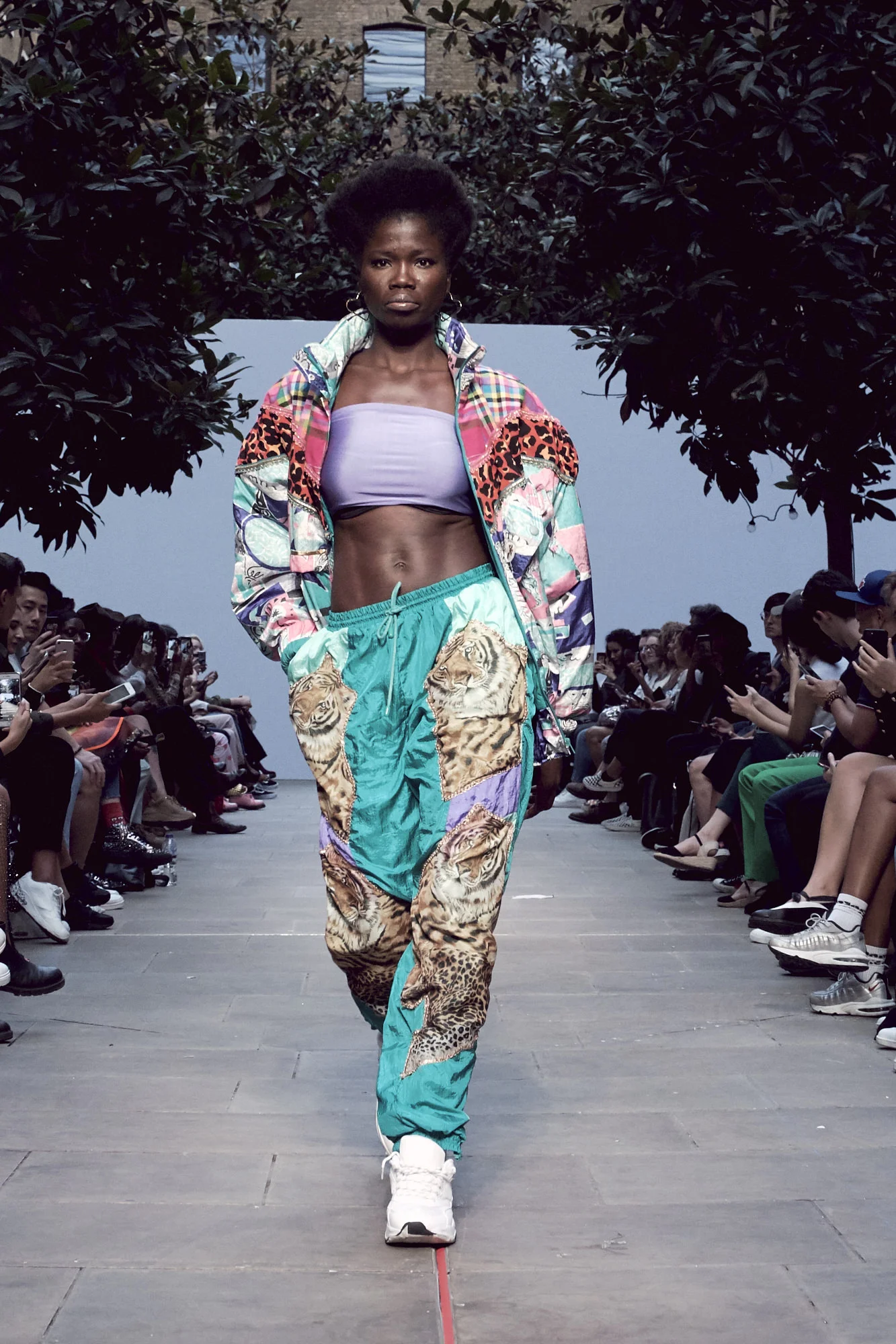 1909_FashionFutures_PVDH_Show_1737.jpg