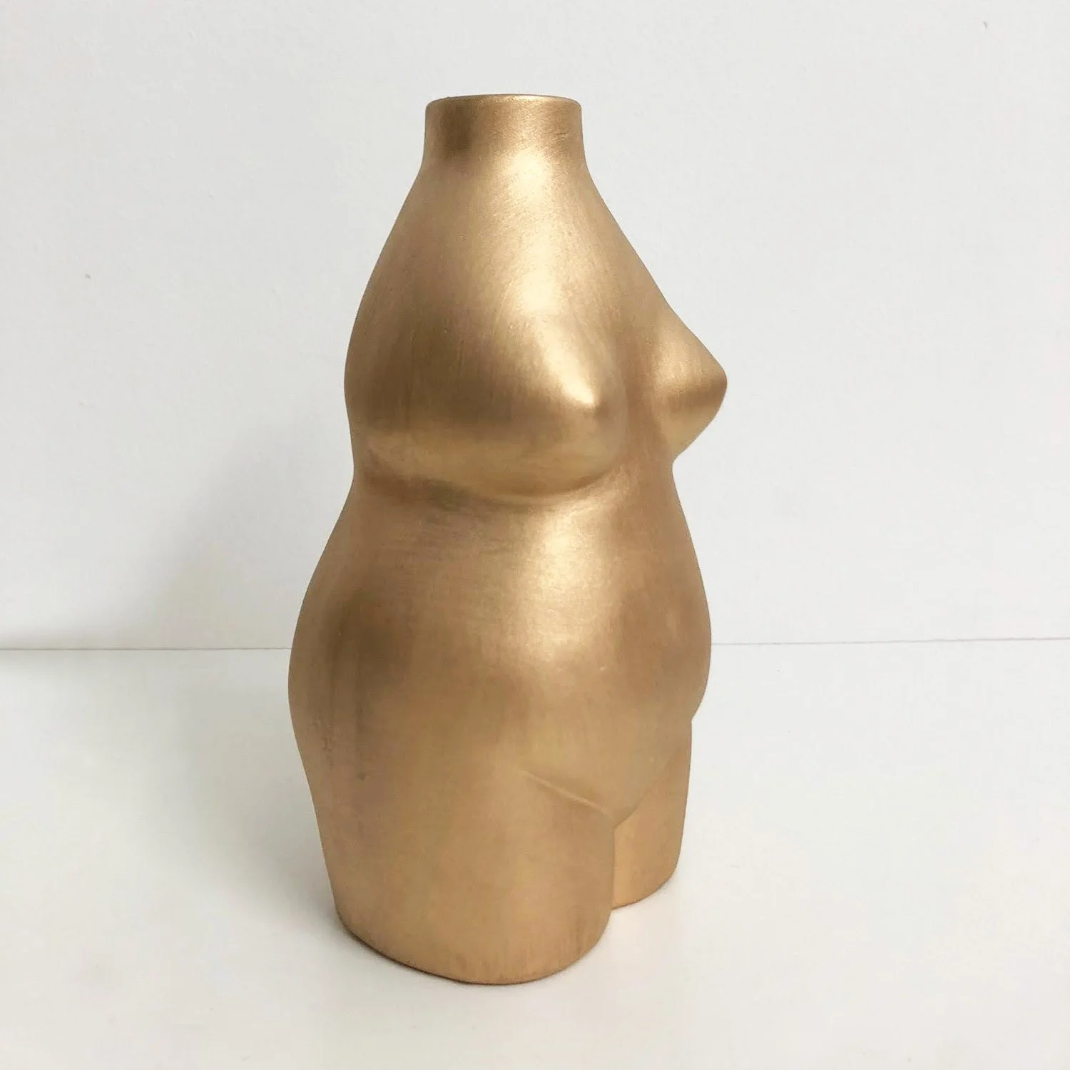 Gold Body Vase4.jpg