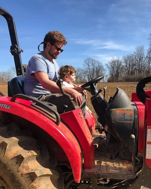 A nice spring day had us all up and about today. It felt so nice to squint at the sun while we worked in tshirts. Rain in the forecast tomorrow which means the spring bloom isn&rsquo;t far away.