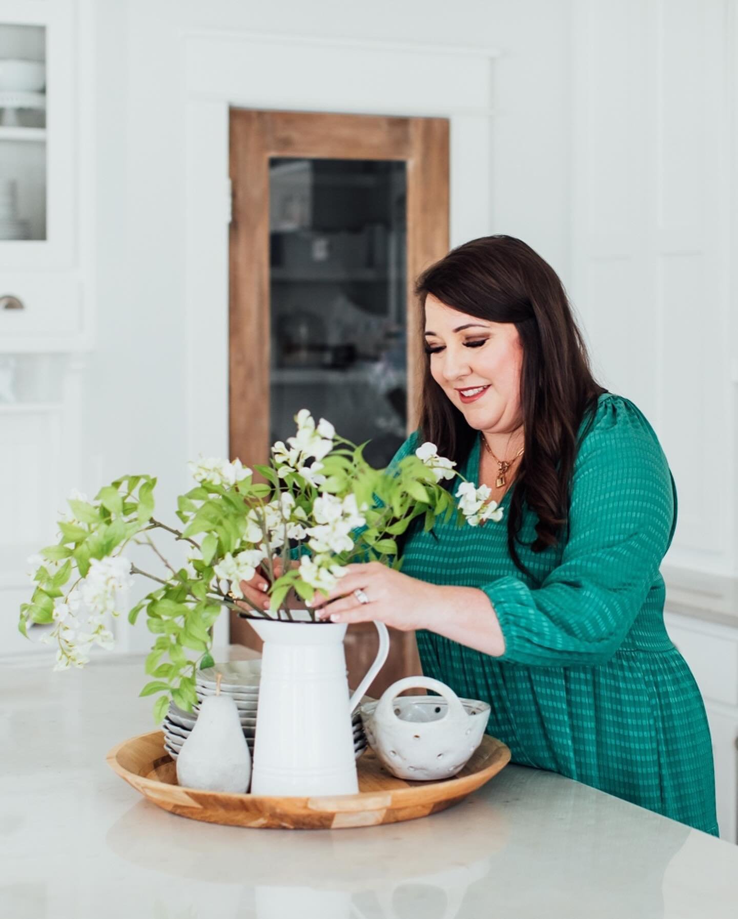 As a real estate agent, it is important to show your clients the ins and outs of showing a home.⁠
⁠
Branding portraits can capture these details as you prep a home for the market.⁠
.⁠
.⁠
.⁠
.⁠
#mallorysheltonphotography #dfwlifestylephotographer #dfw