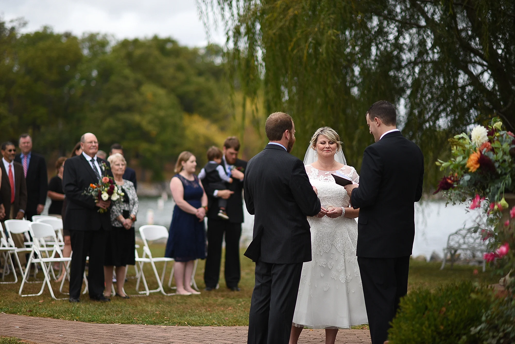 Claytor Lake State Park Wedding Photos | Virginia Wedding Photographers: Holly Cromer