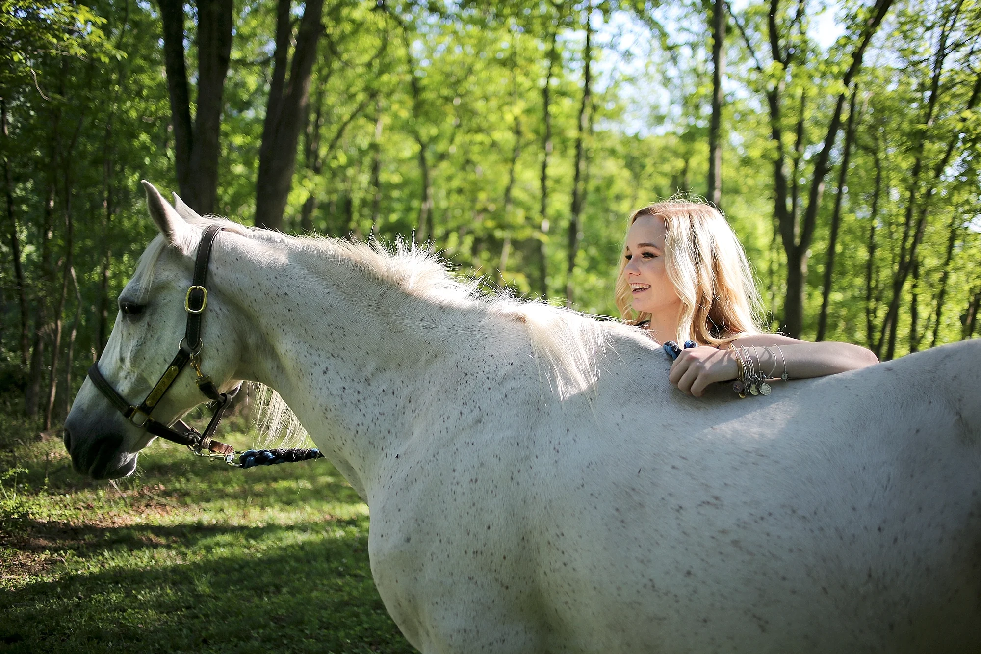 Molly | Virginia Tech Senior Portraits with Horses