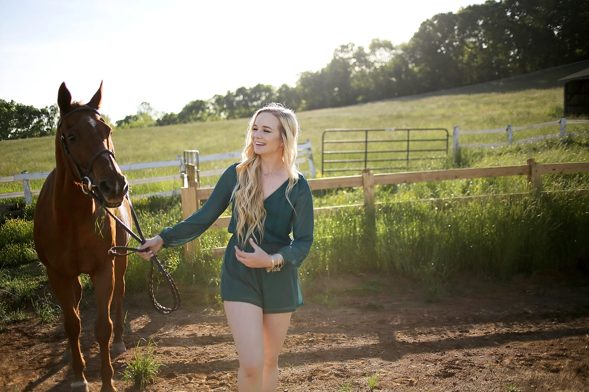 Molly | Virginia Tech Senior Portraits with Horses