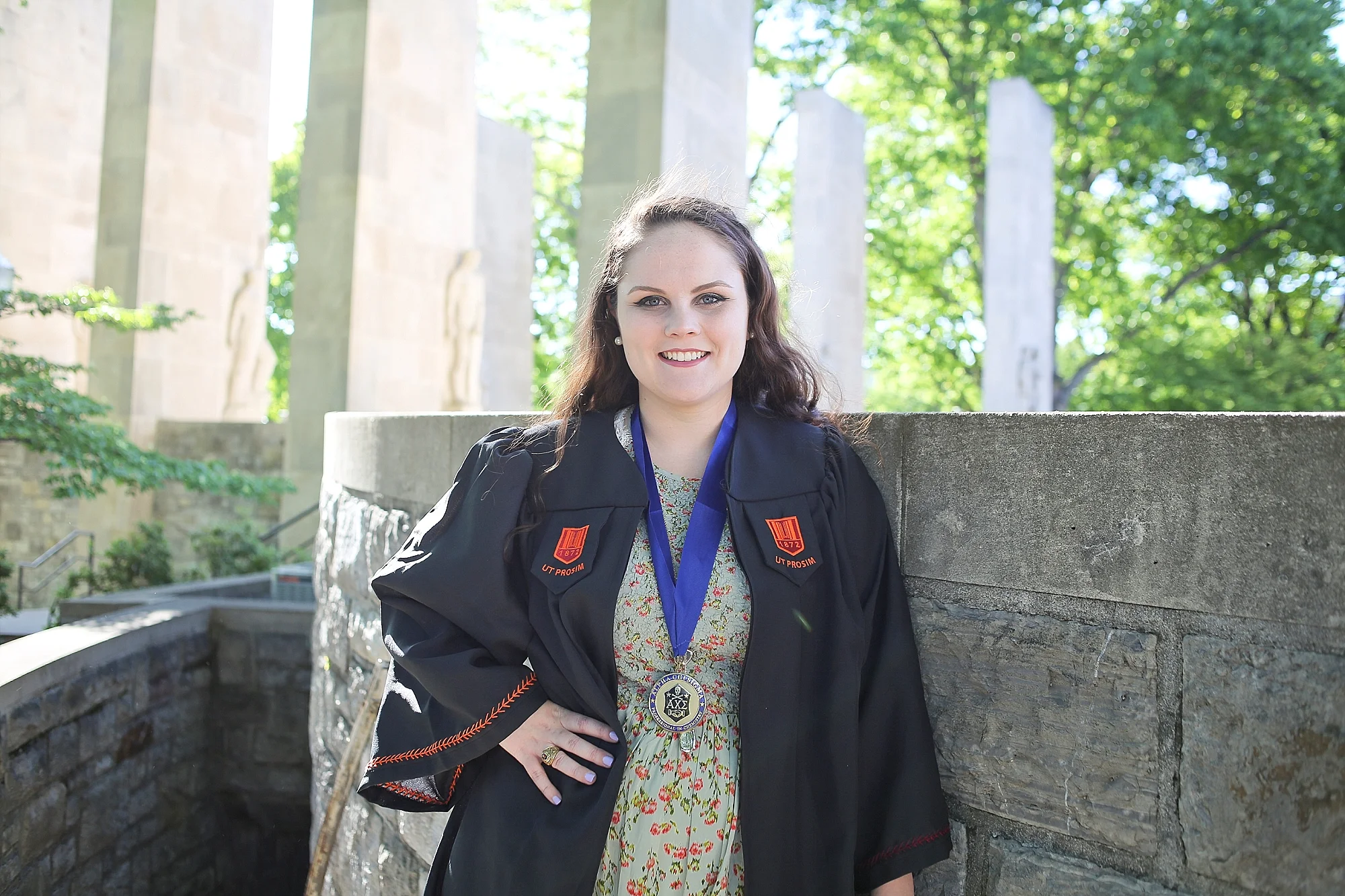 Rebecca | Virginia Tech Graduation Portrait Photographer, Holly Cromer