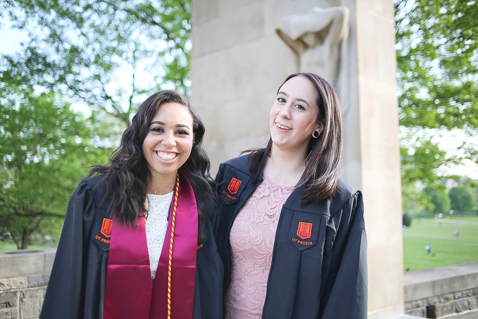 Allie + Melinda | Virginia Tech Graduation Portrait Photographer, Holly Cromer