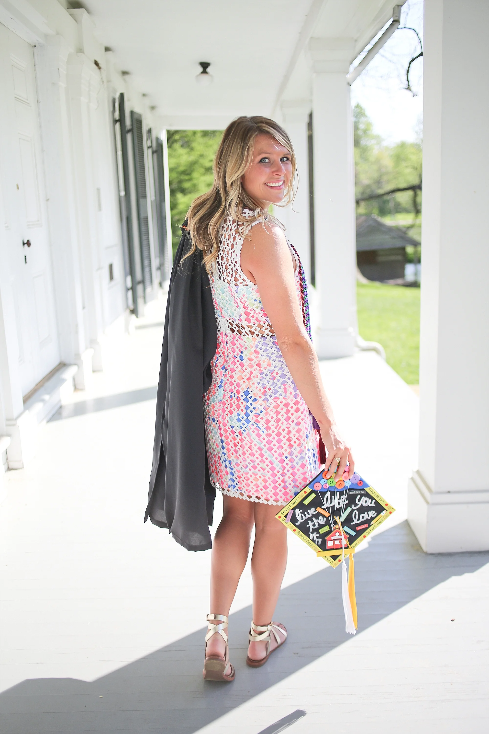 Wellsley | Virginia Tech Graduation Portrait Photographer, Holly Cromer