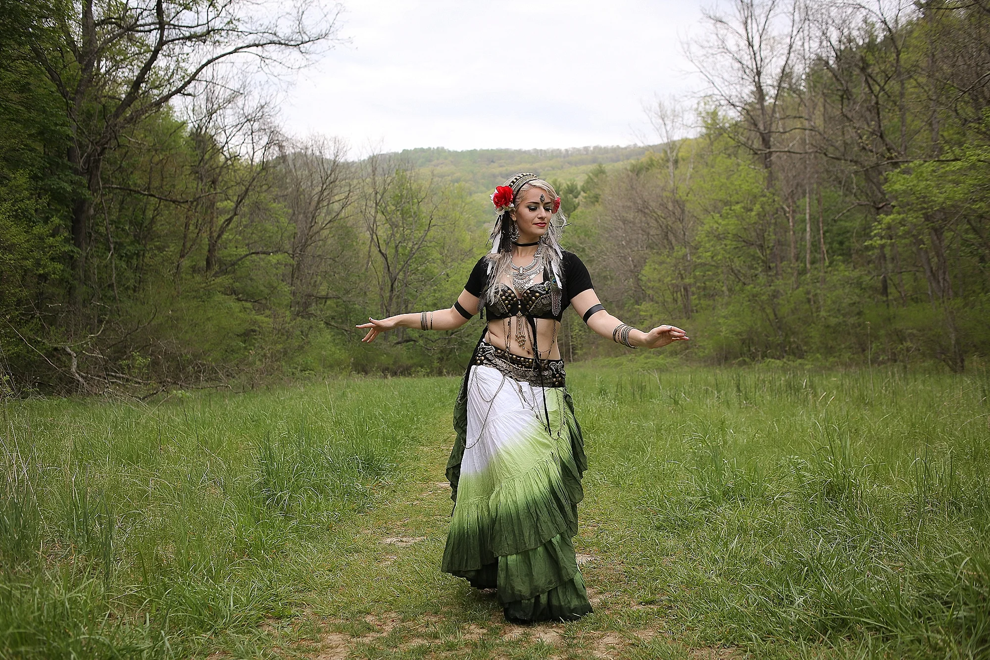 Belly-Dancing-Photos-Outdoors-Blacksburg-Creative-Portrait-Photographer_0005.jpg