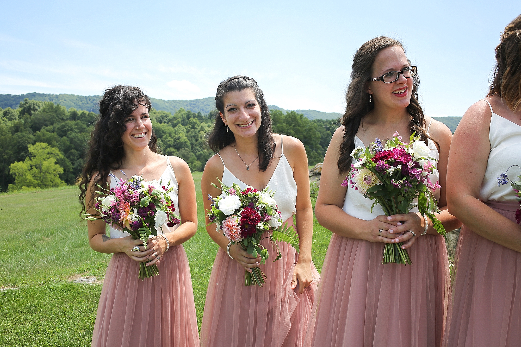 Jason + Cassie's Beliveau Estate Winery Wedding | Photo by Blacksburg, Virginia Wedding Photographer Holly Cromer