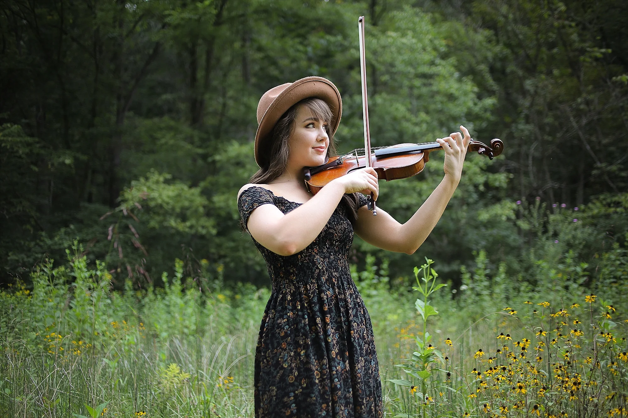 Valory | Blacksburg, Virginia Musician Portrait Photography by Holly Cromer