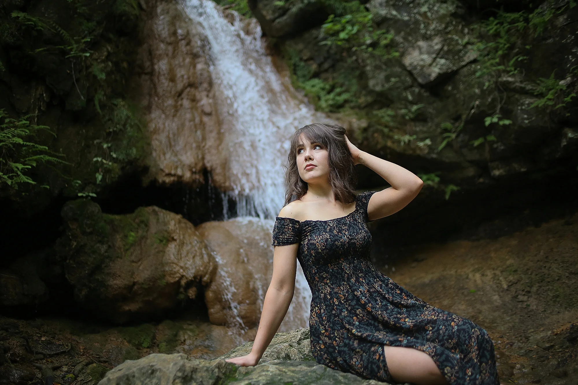 Valory | Blacksburg, Virginia Musician Portrait Photography by Holly Cromer
