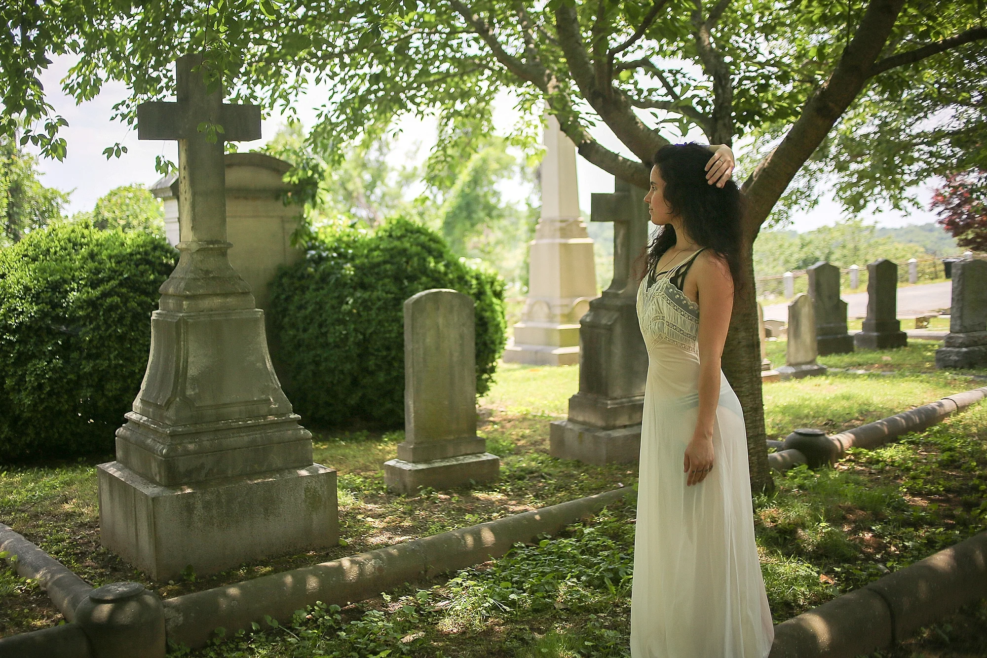Walking with a Ghost | Hollywood Cemetery, Richmond, Virginia