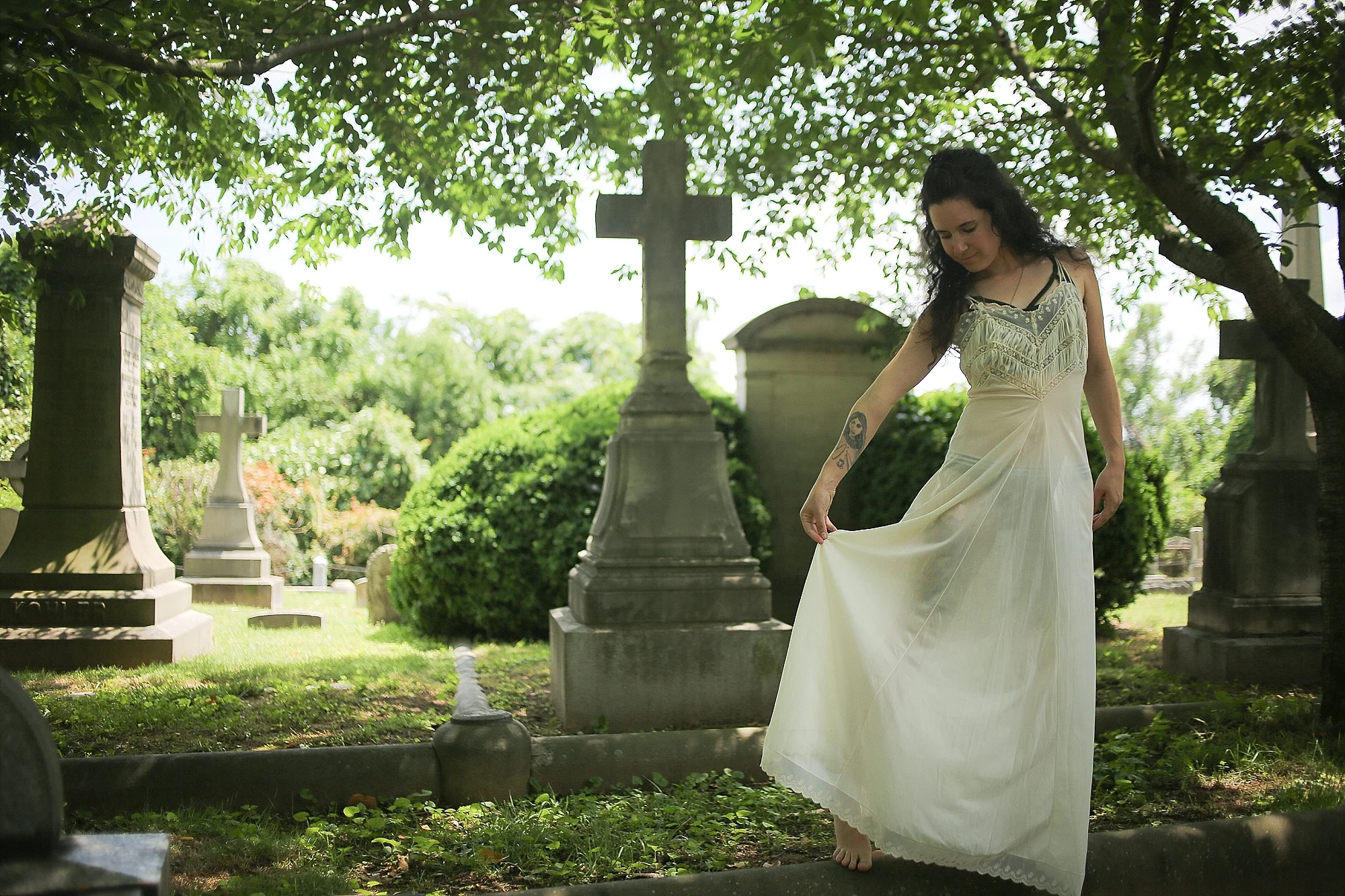 Walking with a Ghost | Hollywood Cemetery, Richmond, Virginia