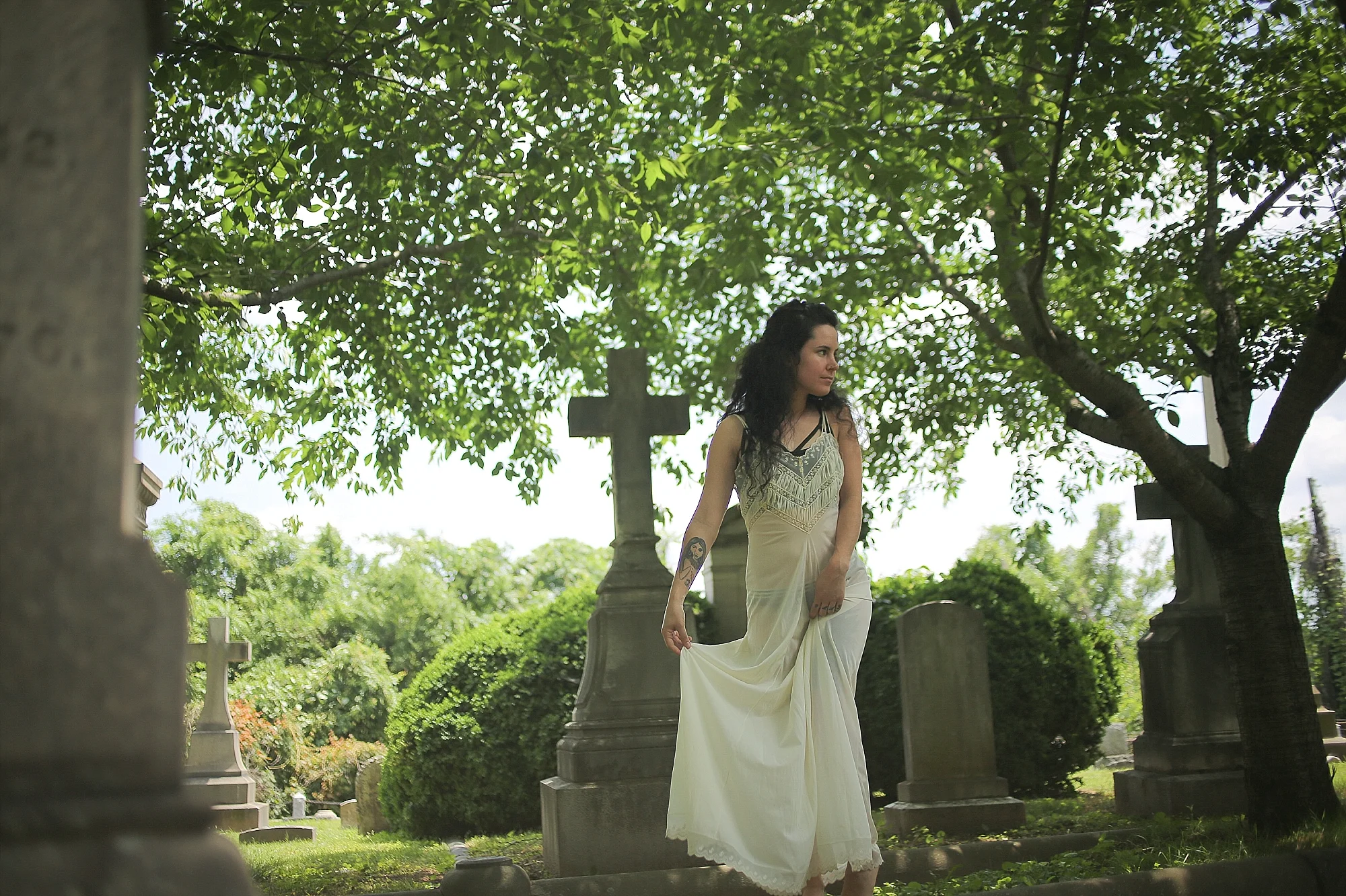 Walking with a Ghost | Hollywood Cemetery, Richmond, Virginia