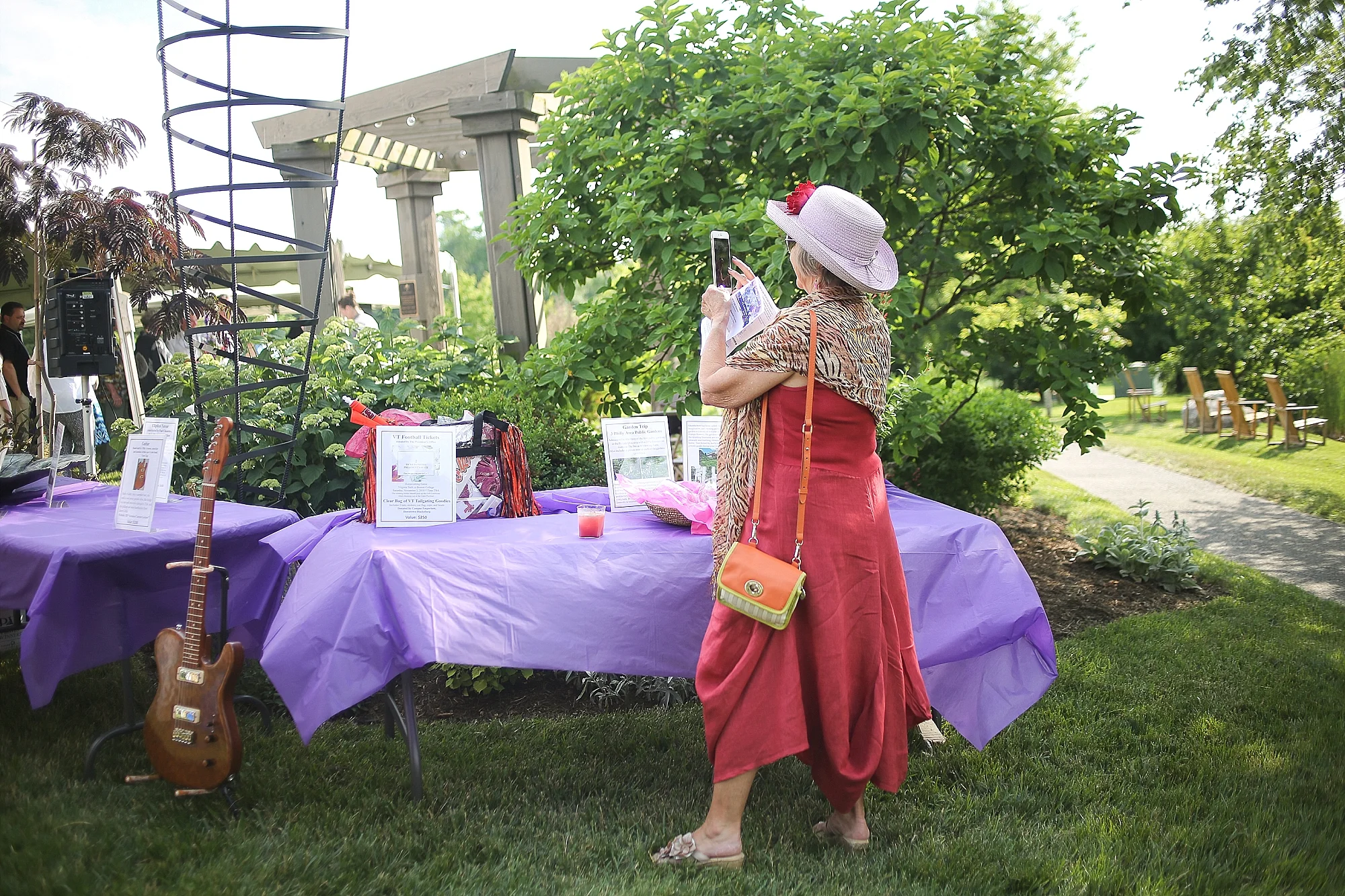 Hahn-Horticulture-Garden-Gala-2018-Virginia-Tech-Blacksburg-Photographers_0076.jpg