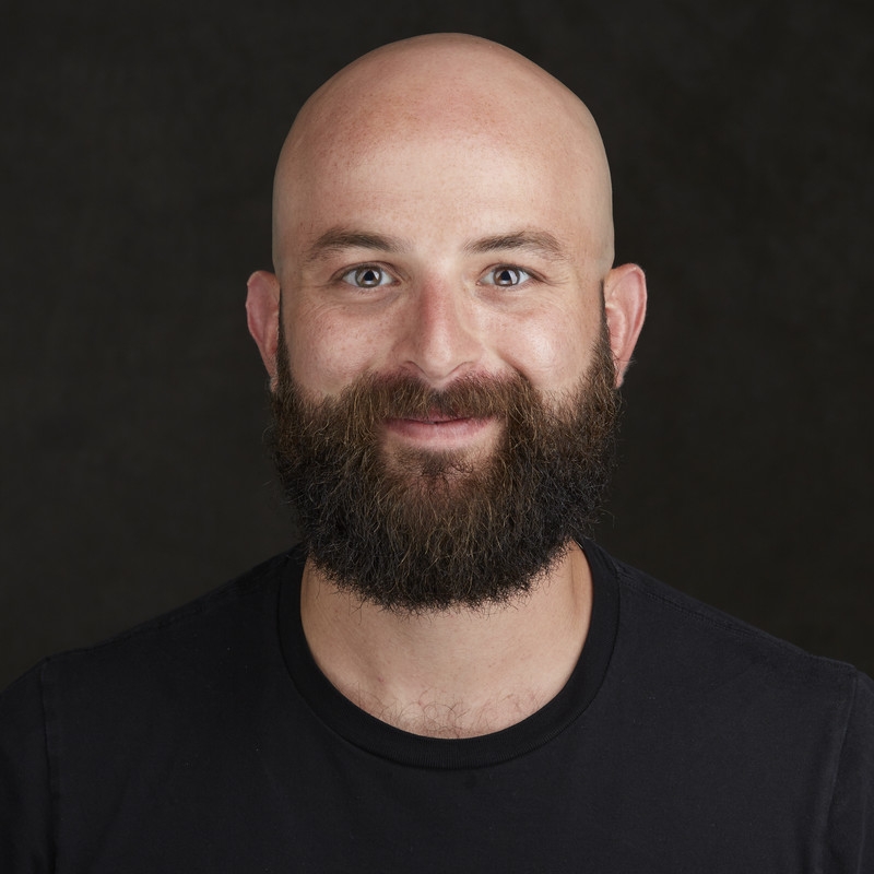 Yankiver headshot.jpg