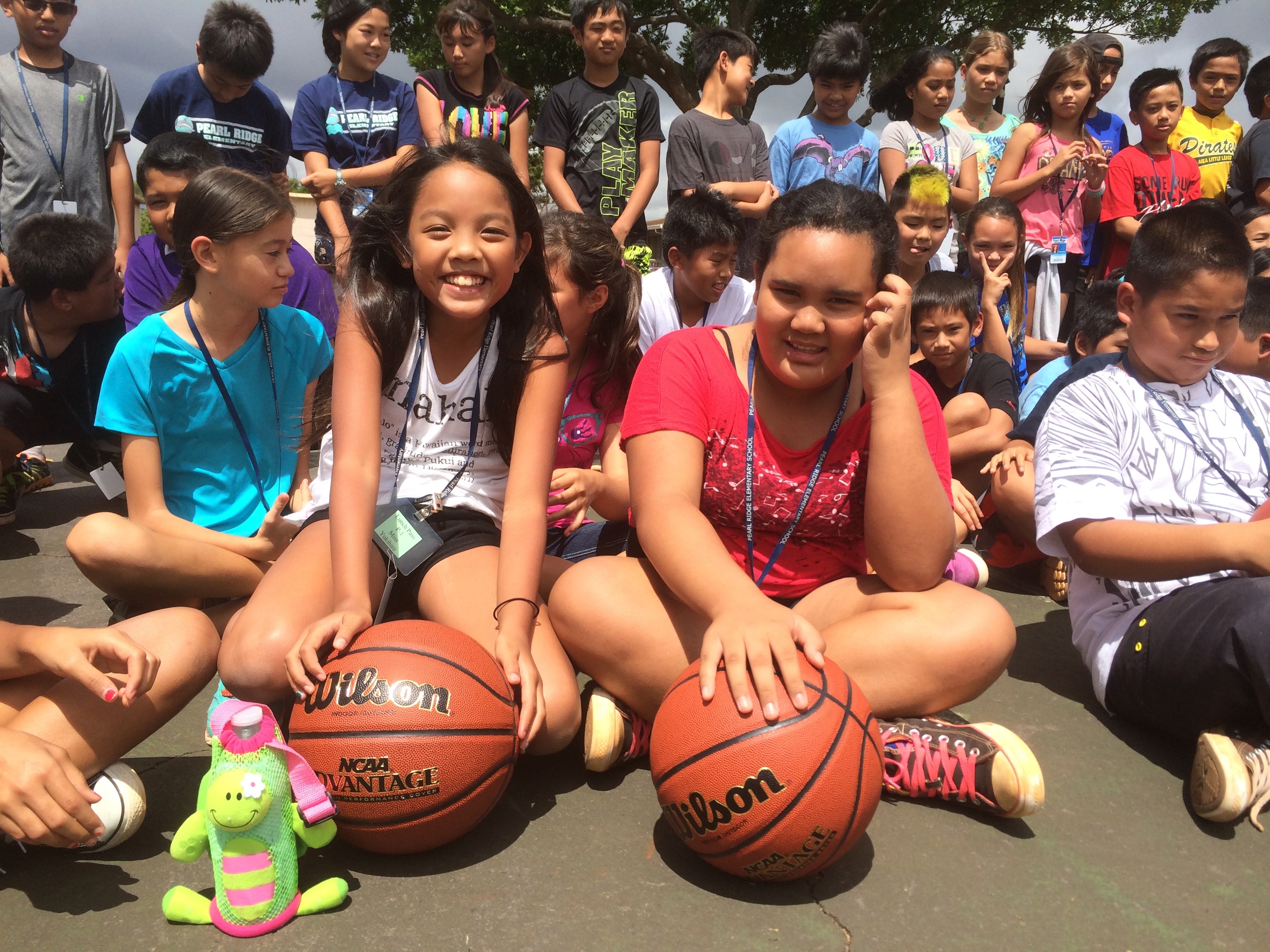 Basketballs to Pearl Ridge Elementary 2014 30.jpg