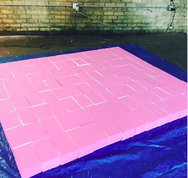 71 pinkcakes3.png