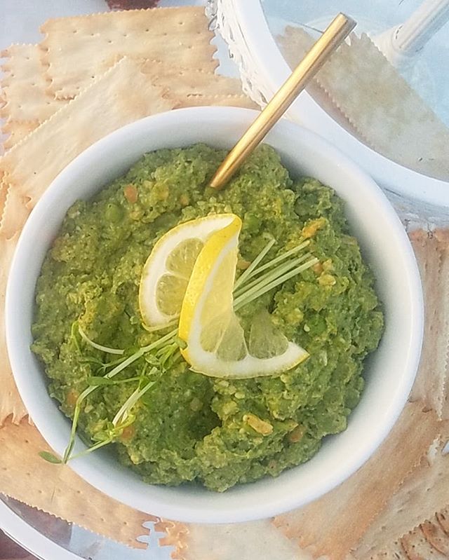 For the past two years, @mercinagrace h as gone to Davos where she works like a dog and eats like a queen. Among the offerings was was I call a sugar snap pesto (she calls it a hummus). All of us have our own takes on it. But whatever you add, it's b