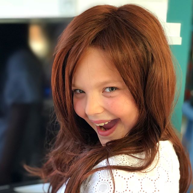 I always wished one of my kids had dark chestnut hair, like me. Thanks to @charitytd, I got to live the dream today (and then some 😂). #wigsandwigsandwigs