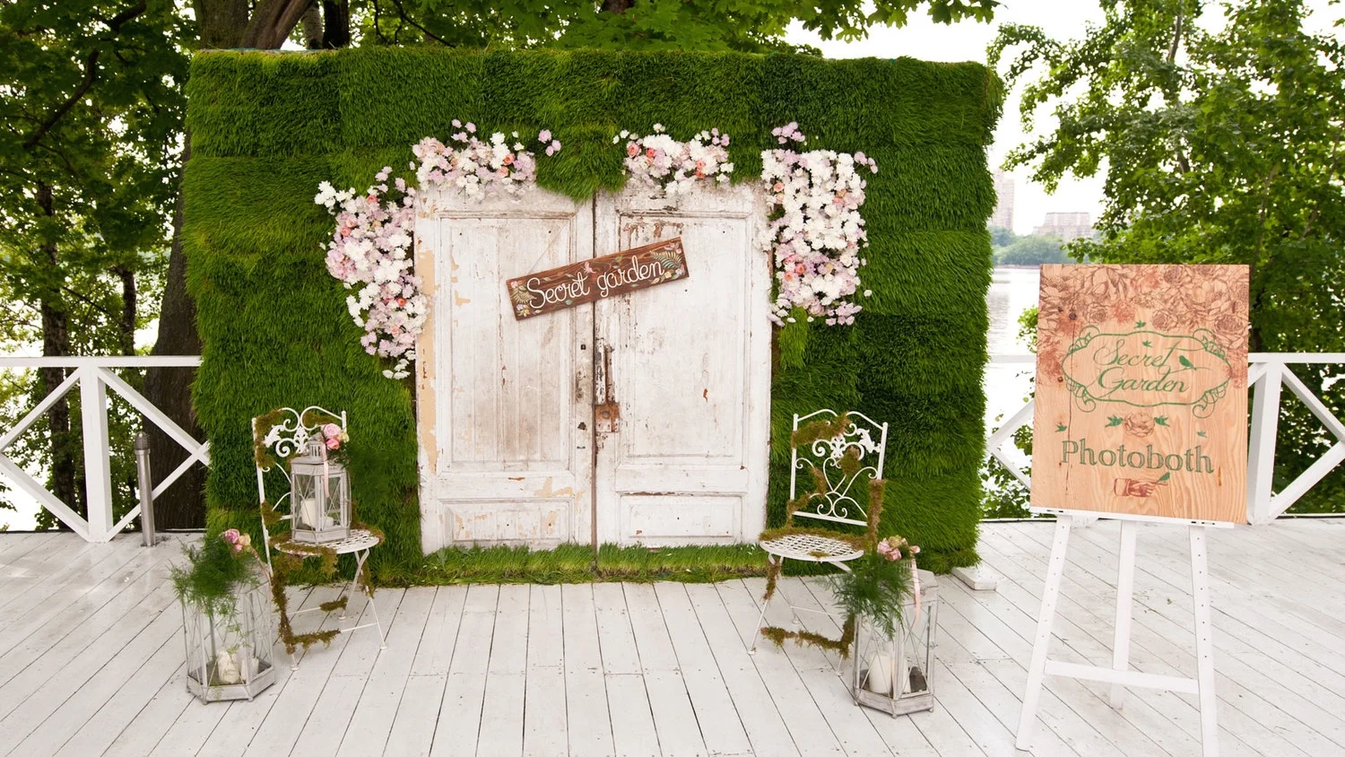 Doors Backdrop Special Snaps