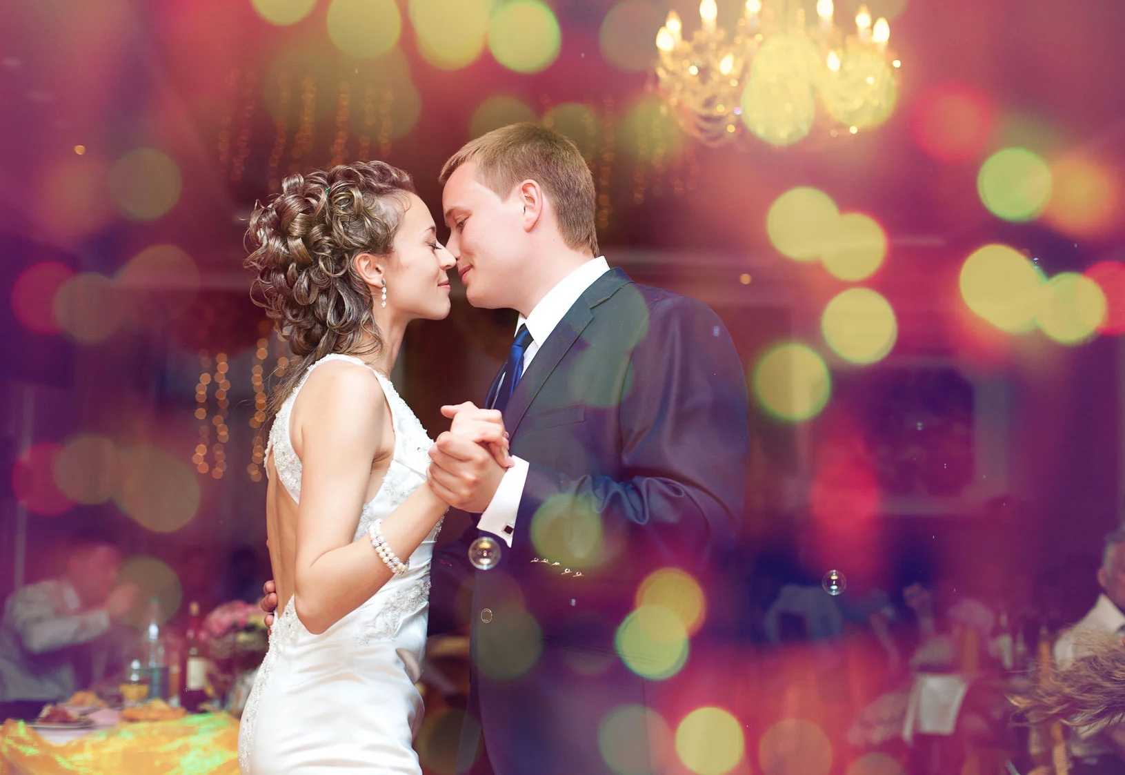 Dry Ice Services    Up Close With The Clouds