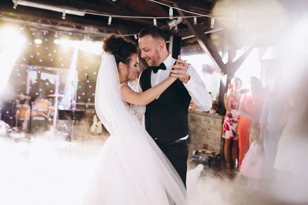 Special Snaps Wedding Photo Booth Hire Sydney couple-dancing-upright.jpg