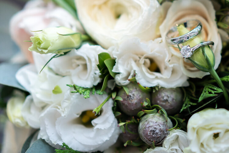 NYC Wedding Photography, Detail ring and flowers