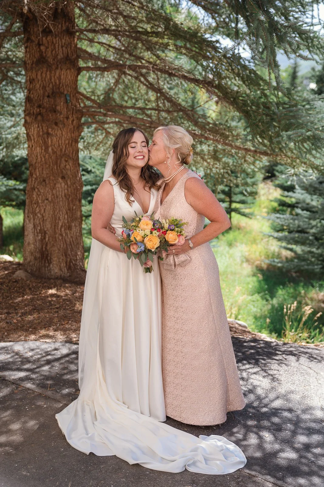 The_Charter_Beaver_Creek_Vail_Wedding_Rachael_Elana_Photography-00803.jpg