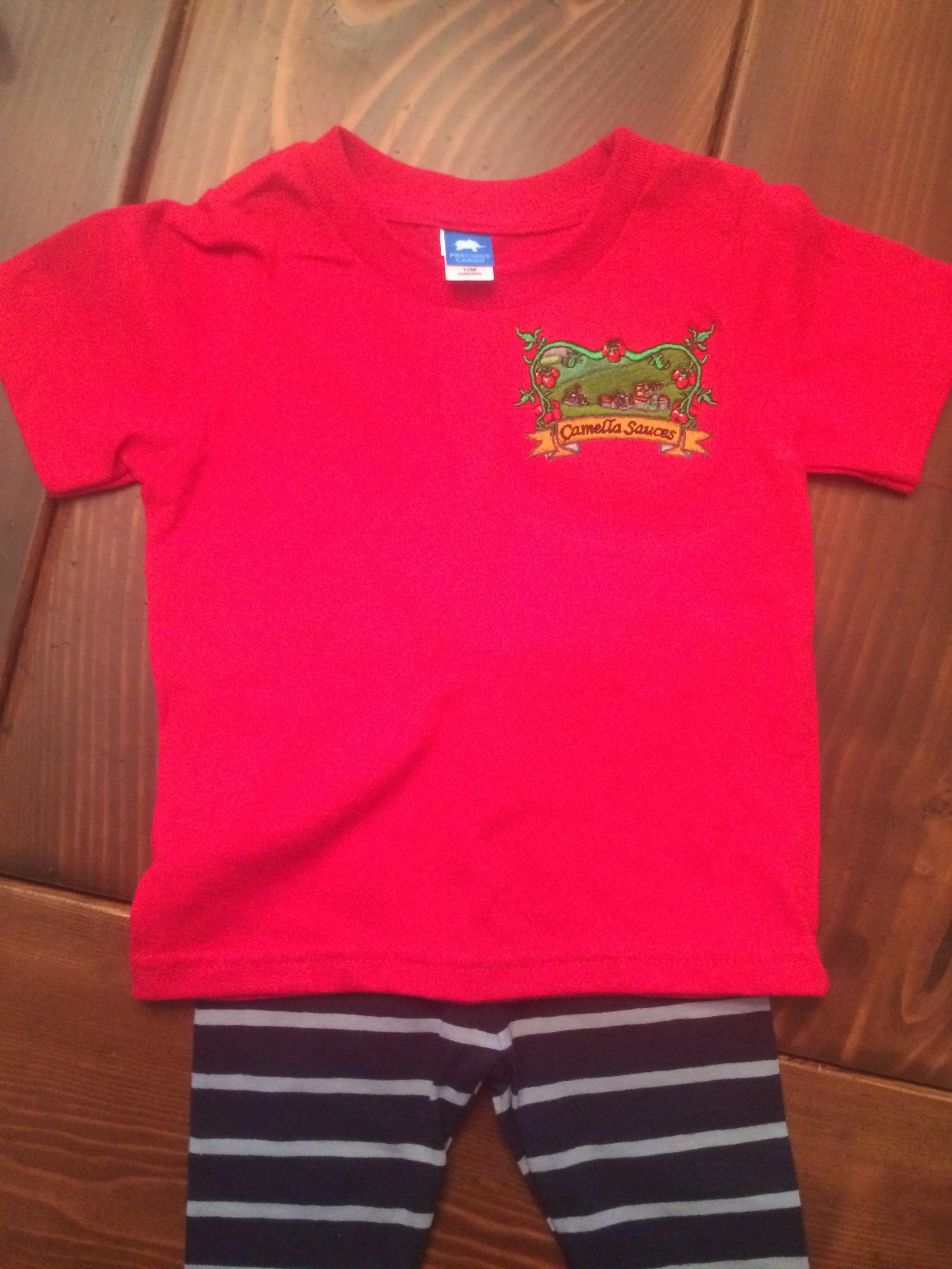 A Harper-sized Camella sauce Tee!