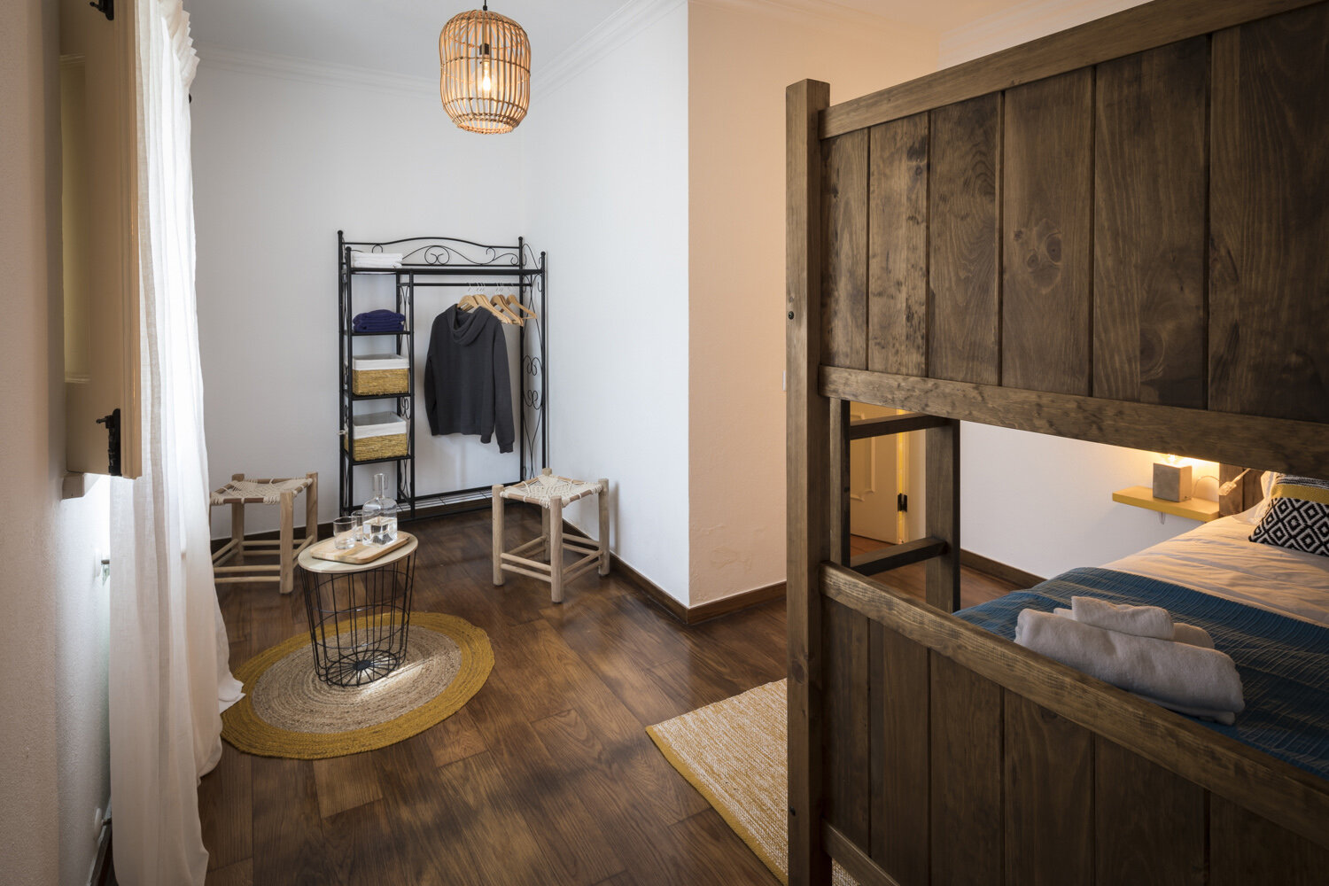 Spacious luminous rooms with comfortable beds (double or single), central heating and large bathrooms