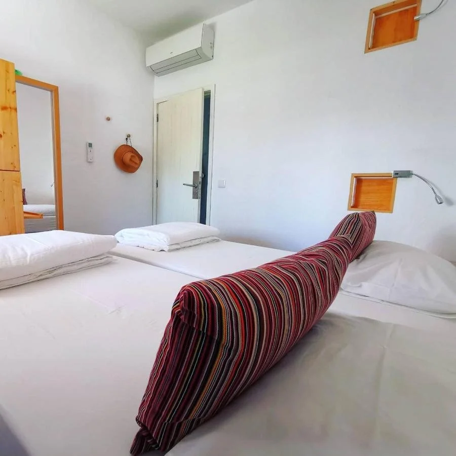 wax-hostel_51952247676_o.jpg